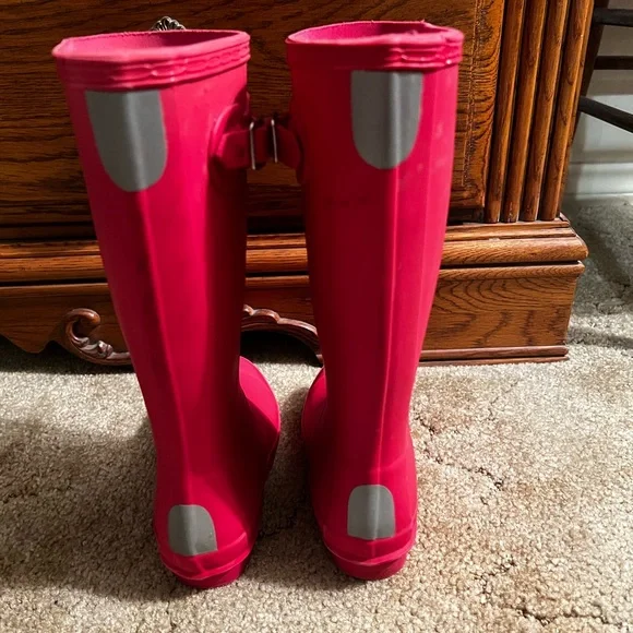 Hunter Kids Pink Boots - Picture 2 of 6